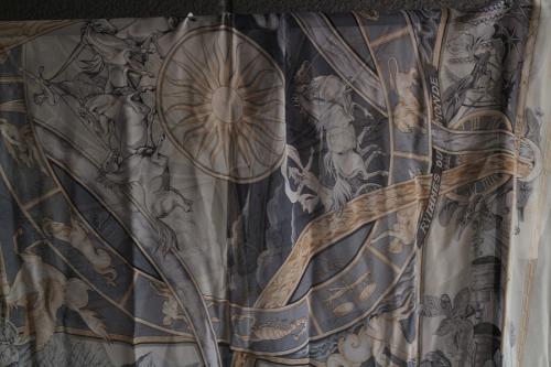 エルメスのカレ140