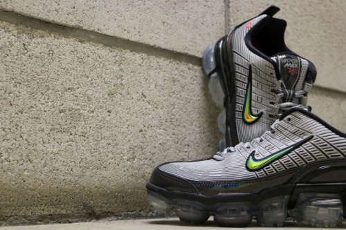 スニーカーのNIKE