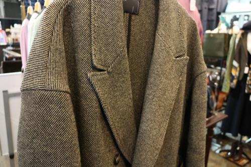 ノーブルのMANTECOエアーウール カルゼジャケット