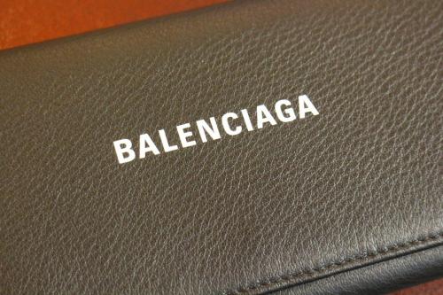 BALENCIAGAのバレンシアガ