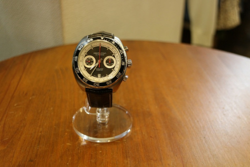 レアアイテムのHAMILTON