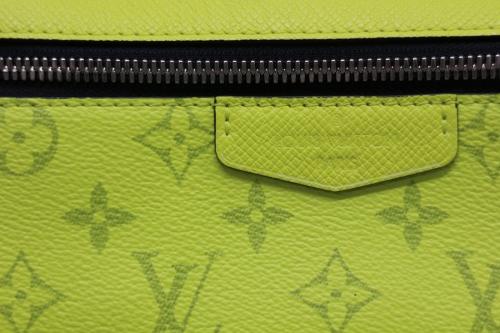 LOUIS VUITTON 　のルイ ヴィトン　