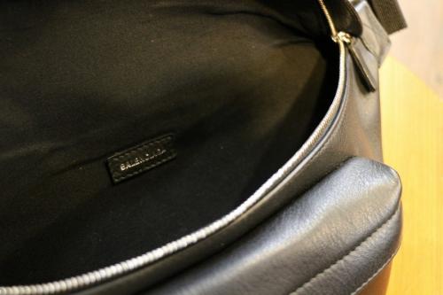 ウエストバッグ