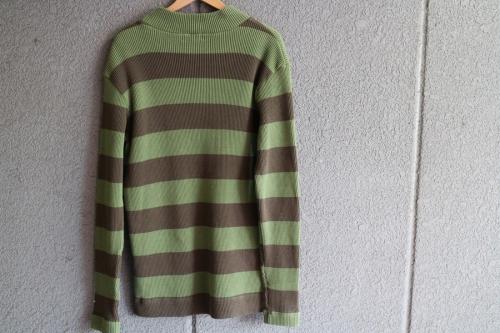 ナイジェルケーボンのハイネックジャージー