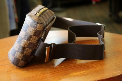 ジェロニモスのショルダーバッグ