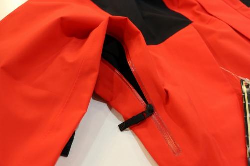 マウンテンジャケットのNP61800