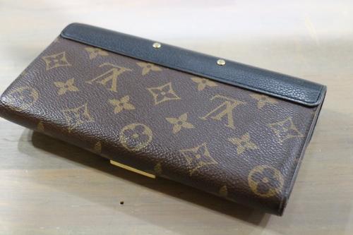 ルイ ヴィトン の長財布