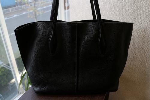 トッズのグレインレザートートバック