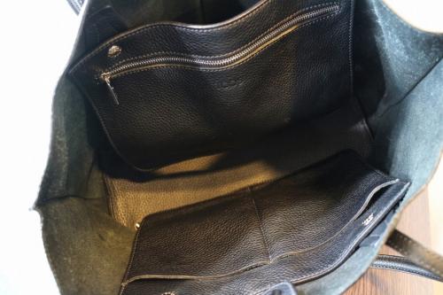 グレインレザートートバックのバッグ