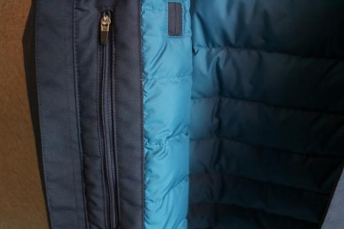 ダウンジャケット