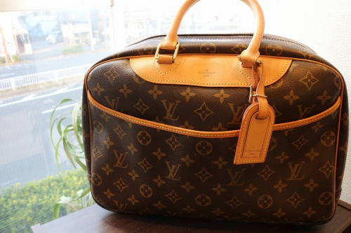 インポートブランドのLOUIS VUITTON 　