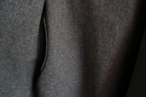 ウールロングコート