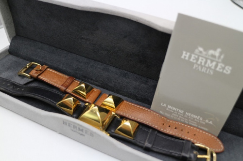 ラグジュアリーブランドのHERMES