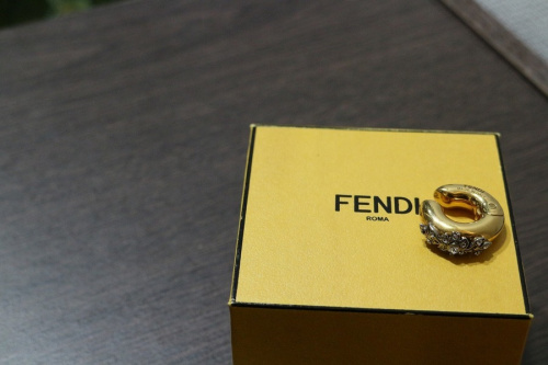 インポートブランドのFENDI
