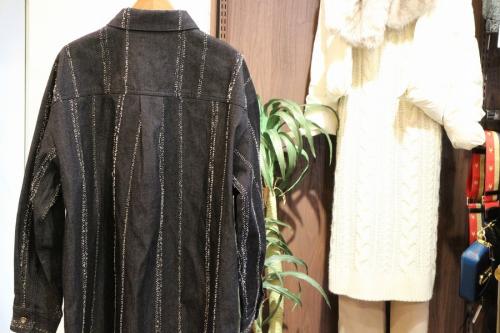 アメリのニードルストライプデニムシャツ