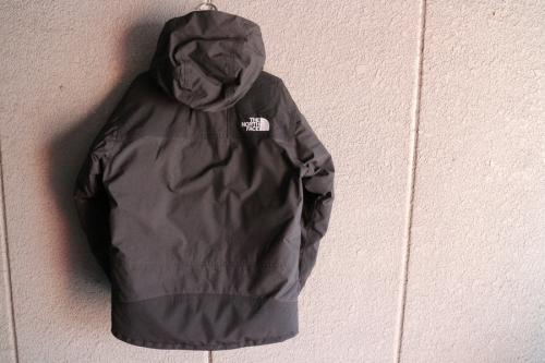 ザノースフェイスのマウンテンジャケット