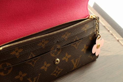 ポルトフォイユ・エミリーの財布