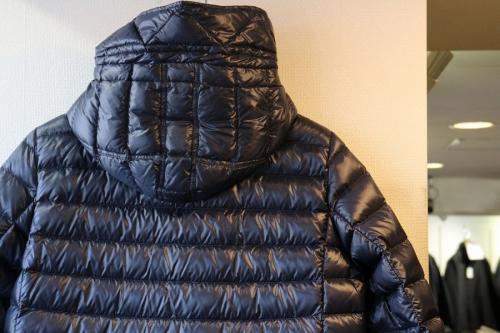 ダウンコートのレディース