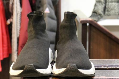 BALENCIAGAのバレンシアガ