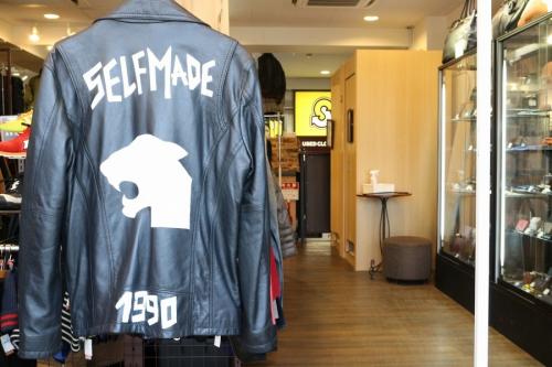 セルフ メイド バイ ジャンフランコ ヴィレガスのライダースジャケット