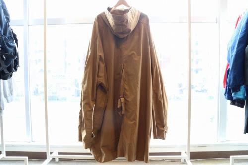 ヒューミスのコート