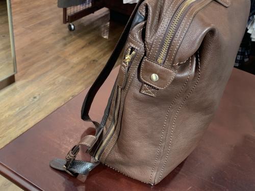 ツチヤカバンのバッグ