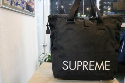 ザノースフェイス×シュプリームのAdventure Tote