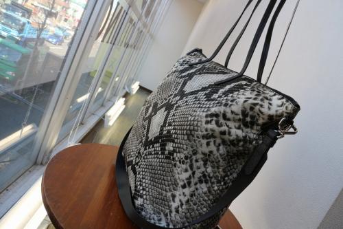 トートバックのレディース