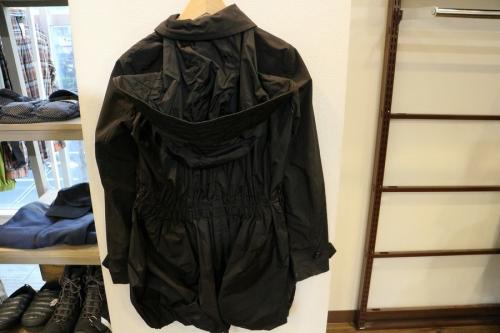 モンクレールのナイロンジャケット