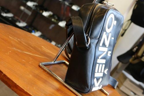 バックのメンズ