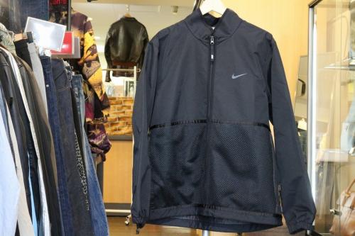 Supreme x NIKEのシュプリーム　ナイキ