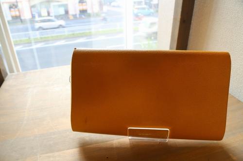 エルメスのカイエルーレ　ロールノート