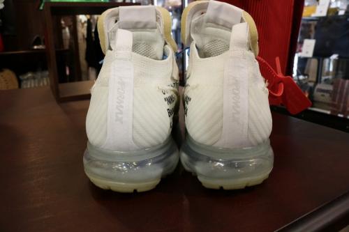 THE 10 : NIKE AIR VAPORMAX FKのAA3831-100