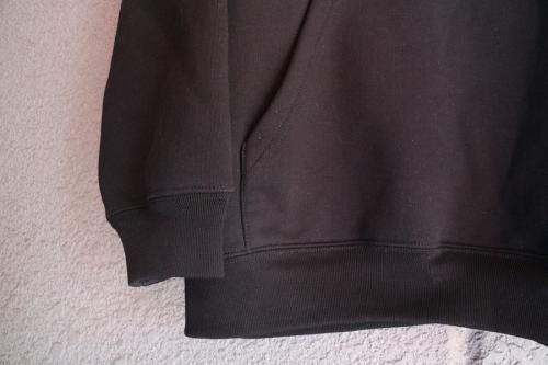 プルオーバーパーカー