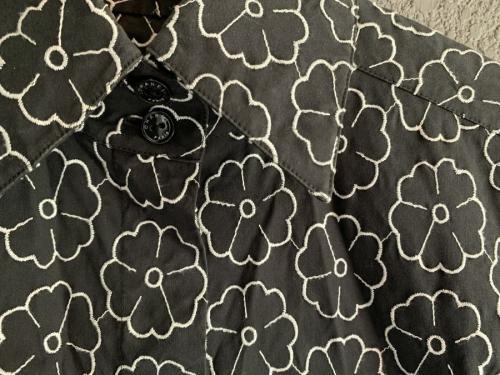 オールドエンブロイダリーシャツの刺繍シャツ