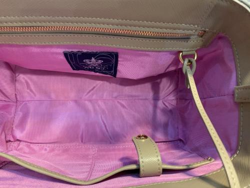 スワロフスキー