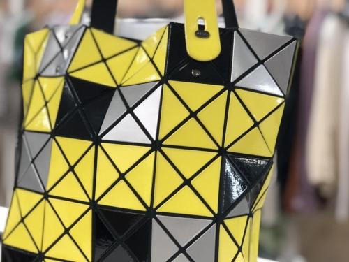 ﾊﾞｵﾊﾞｵｲｯｾｲﾐﾔｹのISSEY MIYAKE