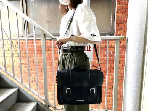 ト゛クターマーチンのバッグ