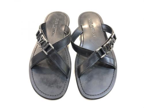 スニーカーの葛西