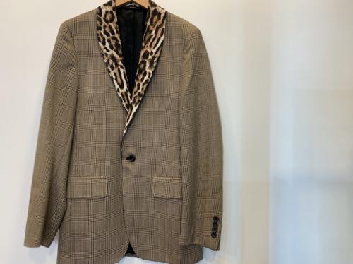 R13のアールサーティン