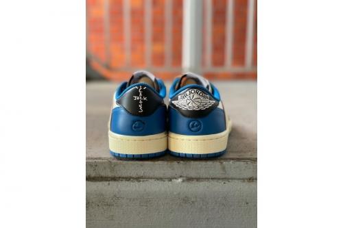 ナイキ × トラヴィス スコットのスニーカー