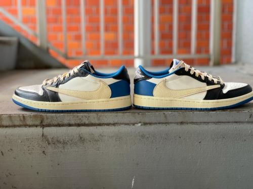 スニーカーのメンズ