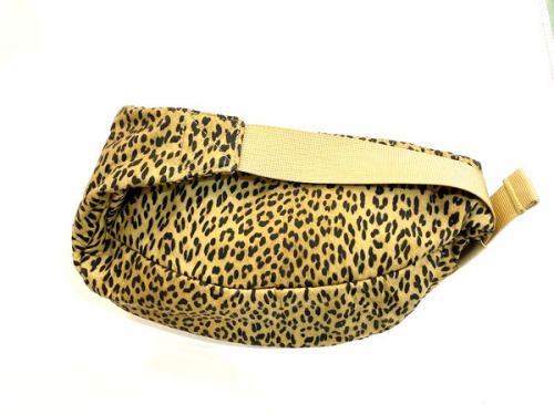 シュプリーム×バブアーのバッグ