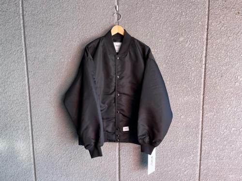 ダブルタップス