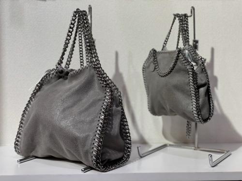 バッグのレディース