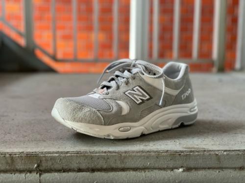 スニーカーのメンズ