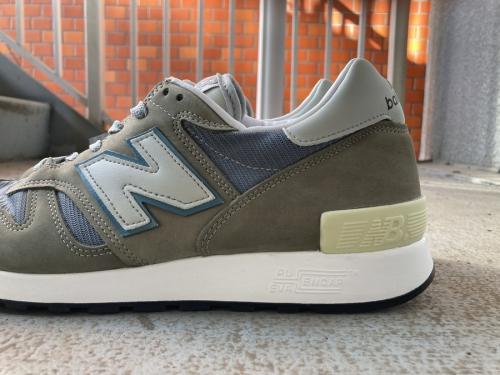 ニューバランスのM1300