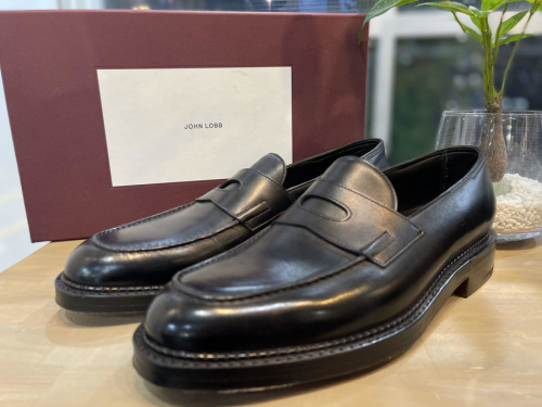 ドレスシューズのJOHN LOBB
