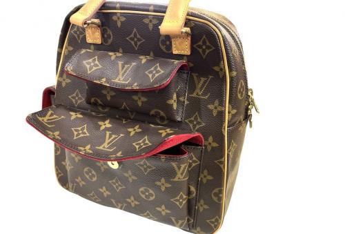 ブランドバッグの葛西