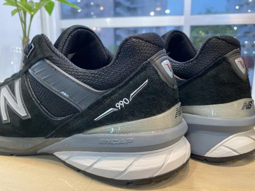 NEW BALANCEのニューバランス